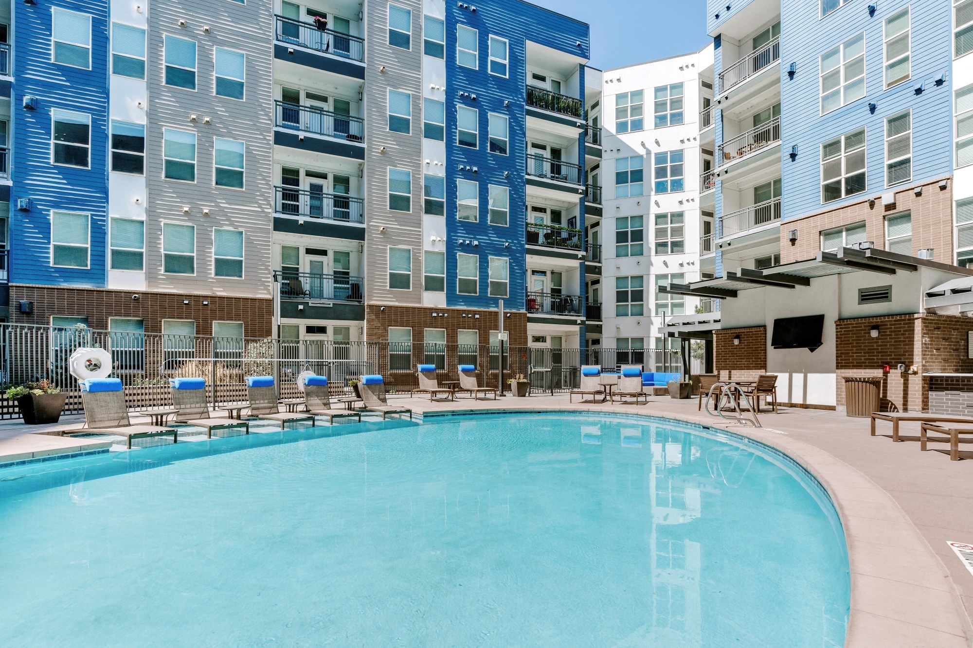 City House Apartments, 1801 Chestnut Place, Denver, CO RentCafe